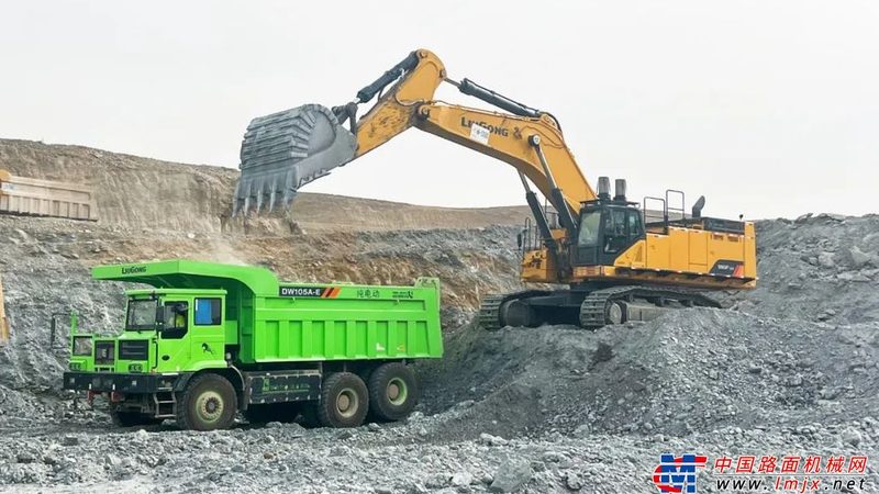 矿用平地机：揭秘其在矿山作业中的适用场景与选型逻辑