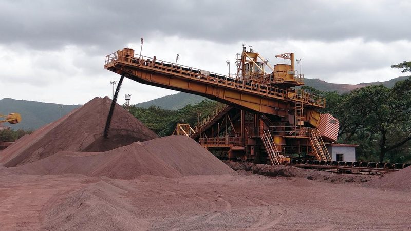 成都公路工程机械租赁：揭秘行业优势与注意事项